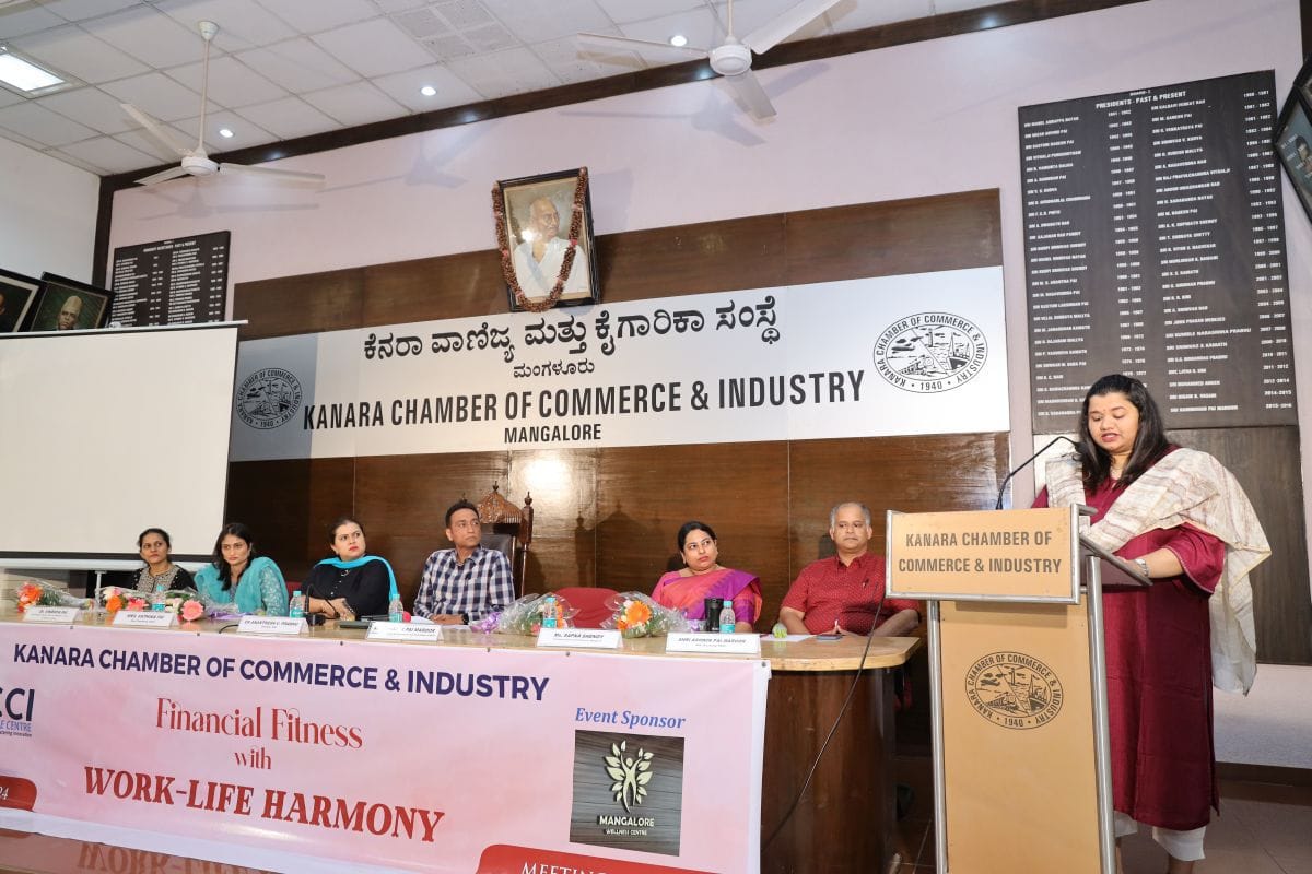 KCCI organised a Seminar on Financial Fitness