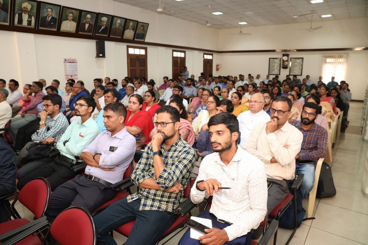 KCCI organised a Seminar on Karnataka Government Notification