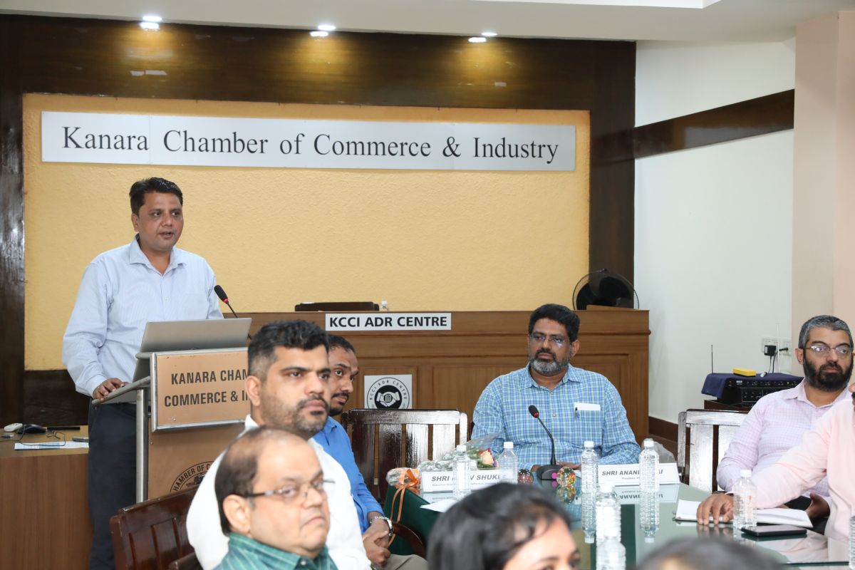 Capacity Building Workshop on RE Sourcing Options for Commercial and Industrial SMEs Capacity Building Workshop on RE Sourcing Options for Commercial and Industrial SMEs